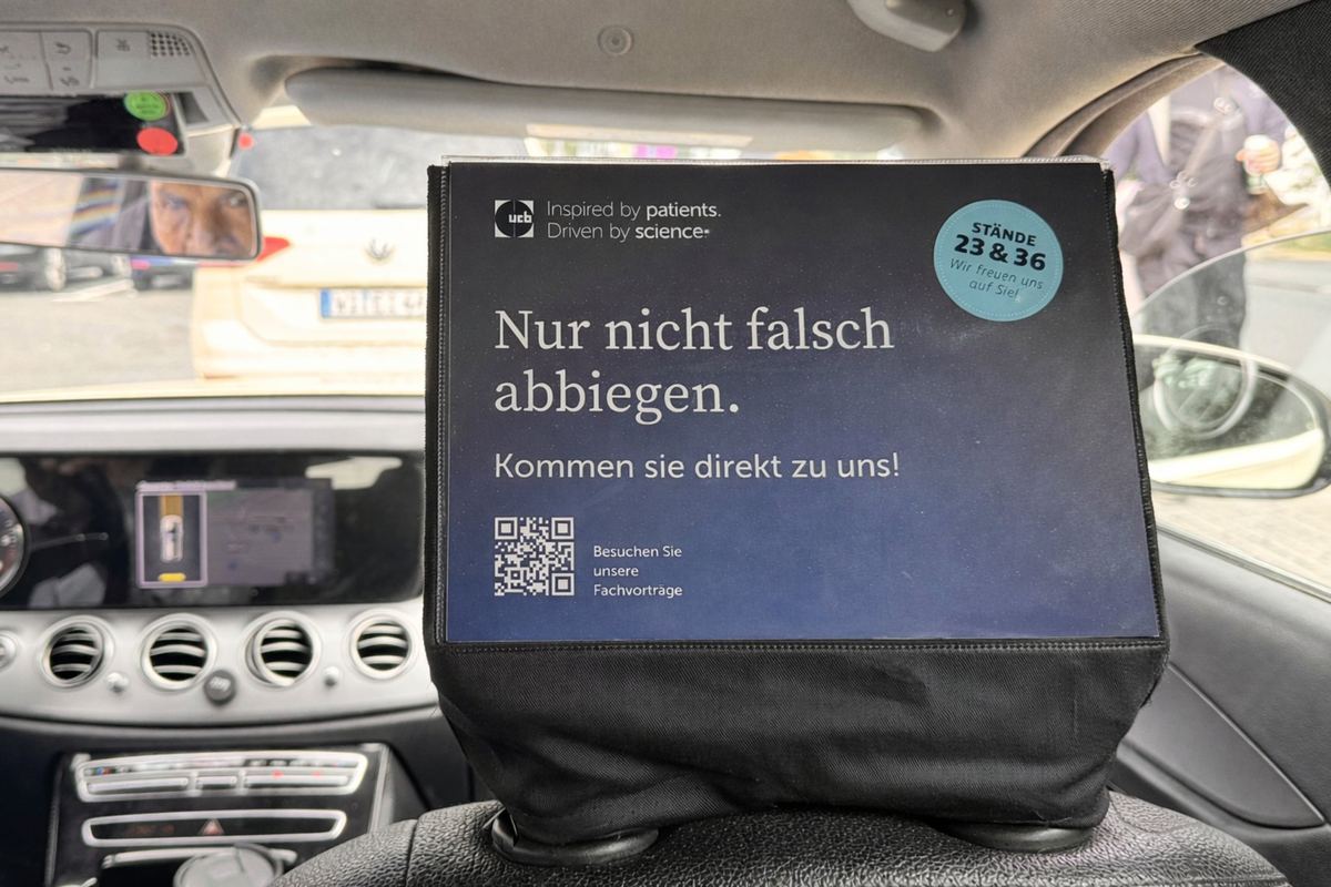 Werbung im Taxi Frankfurt – Kopfstützenwerbung (Innenraum)