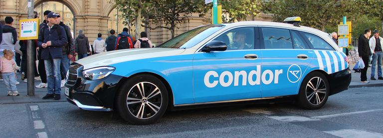 Taxiwerbung in Frankfurt – Außenwerbung am Taxi